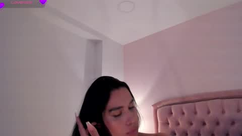 Snapshot of _cailyn chatting on October 16, 2025, 8:43 pm cailyn  online show from October 16, 2025, 8:43 pm