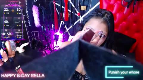 Bella online show from February 14, 2025, 3:33 am