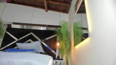 Candy online show from March 11, 2025, 9:26 pm