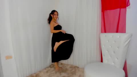 Snapshot of _careless_whisper_ chatting on January 23, 2025, 12:04 am _careless_whisper_ online show from January 23, 2025, 12:04 am