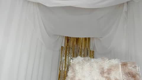 Snapshot of _careless_whisper_ chatting on October 23, 2025, 1:16 am _careless_whisper_ online show from October 23, 2025, 1:16 am