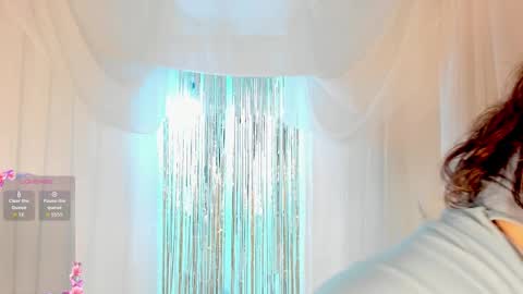 Snapshot of _careless_whisper_ chatting on October 25, 2025, 11:07 am _careless_whisper_ online show from October 25, 2025, 11:07 am