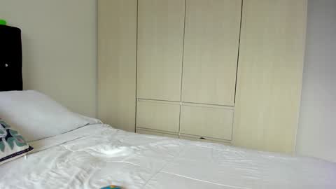 Bella  online show from December 2, 2024, 8:11 pm