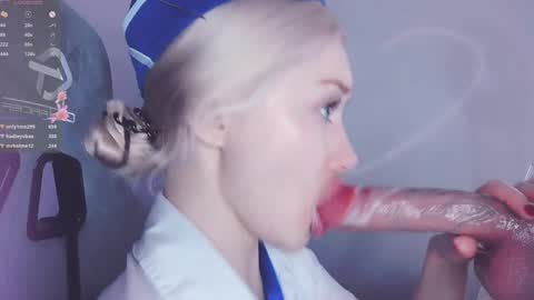 Snapshot of _chatur_babe chatting on December 27, 2024, 9:32 pm Angelina online show from December 27, 2024, 9:32 pm