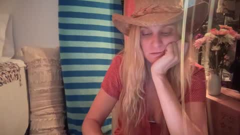 Snapshot of _chelsea___ chatting on October 1, 2025, 3:56 am Chelsea xo online show from October 1, 2025, 3:56 am