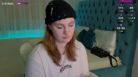 Snapshot of _chlo_e chatting on December 17, 2024, 1:39 am Alisa NO NUDE online show from December 17, 2024, 1:39 am