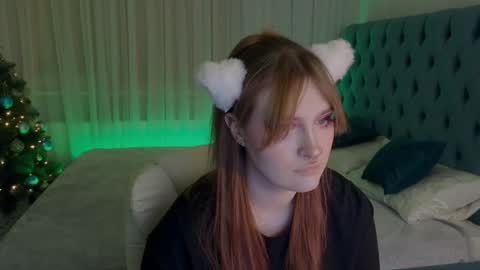 Snapshot of _chlo_e chatting on January 22, 2025, 9:54 pm Alisa NO NUDE online show from January 22, 2025, 9:54 pm