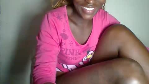 clara online show from February 9, 2025, 4:25 am