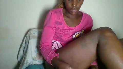 clara online show from February 14, 2025, 7:23 pm