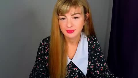 Snapshot of _comefeelme_ chatting on September 9, 2025, 4:56 am D online show from September 9, 2025, 4:56 am