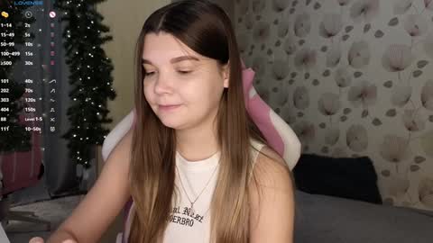 Snapshot of _cute_ice chatting on December 19, 2024, 4:34 am _cute_ice online show from December 19, 2024, 4:34 am