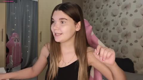 Snapshot of _cute_ice chatting on January 18, 2025, 3:05 pm _cute_ice online show from January 18, 2025, 3:05 pm