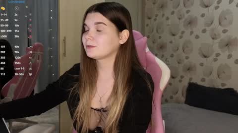 Snapshot of _cute_ice chatting on January 22, 2025, 5:06 pm _cute_ice online show from January 22, 2025, 5:06 pm