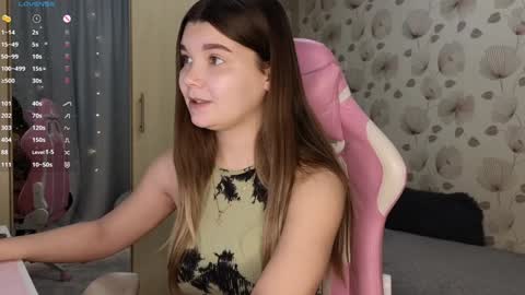 Snapshot of _cute_ice chatting on January 24, 2025, 4:48 am _cute_ice online show from January 24, 2025, 4:48 am