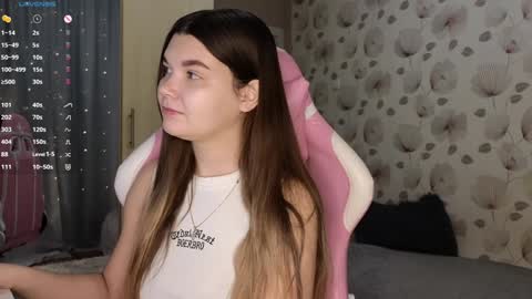 Snapshot of _cute_ice chatting on February 8, 2025, 5:08 am _cute_ice online show from February 8, 2025, 5:08 am