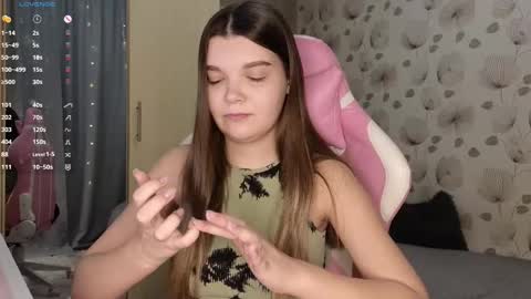 Snapshot of _cute_ice chatting on February 19, 2025, 5:16 am _cute_ice online show from February 19, 2025, 5:16 am