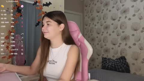 Snapshot of _cute_ice chatting on October 24, 2025, 6:43 am _cute_ice online show from October 24, 2025, 6:43 am