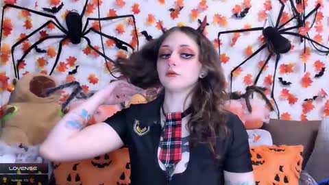 Snapshot of _devilbaby chatting on November 8, 2025, 5:34 pm Kate online show from November 8, 2025, 5:34 pm