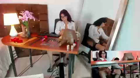 SANDY online show from September 12, 2025, 10:10 pm