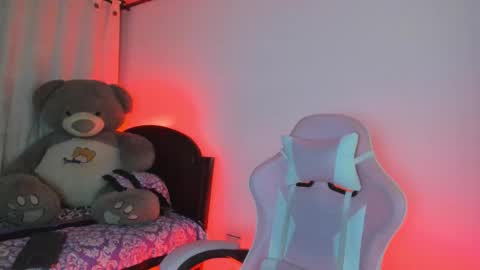 Snapshot of _elektrah chatting on September 16, 2025, 1:28 am _elektrah online show from September 16, 2025, 1:28 am