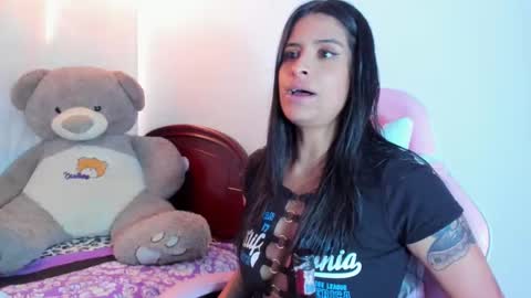 Snapshot of _elektrah chatting on September 19, 2025, 10:21 pm _elektrah online show from September 19, 2025, 10:21 pm