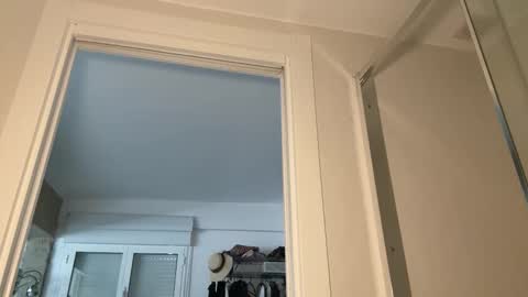Snapshot of _elena_barra chatting on September 27, 2025, 8:08 am  elena barra online show from September 27, 2025, 8:08 am