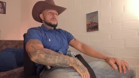 Snapshot of _emilio_escobar chatting on September 24, 2025, 9:45 am Emilio online show from September 24, 2025, 9:45 am