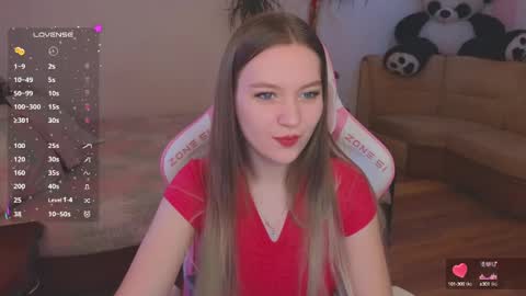 Snapshot of _evellyn_ chatting on March 9, 2025, 6:50 am Evie online show from March 9, 2025, 6:50 am