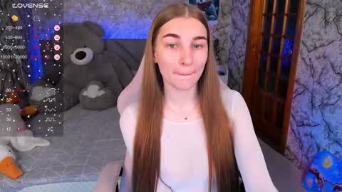 Kate online show from November 4, 2025, 12:37 pm