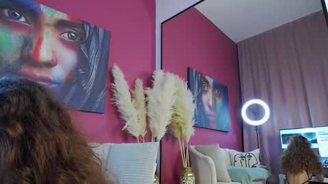 Snapshot of _foxymia_ chatting on November 12, 2025, 4:13 am Mia online show from November 12, 2025, 4:13 am