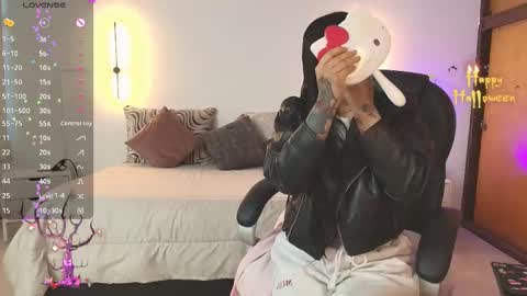 Snapshot of _gaby1 chatting on October 22, 2025, 11:10 am Juliana Gaby Kloe online show from October 22, 2025, 11:10 am