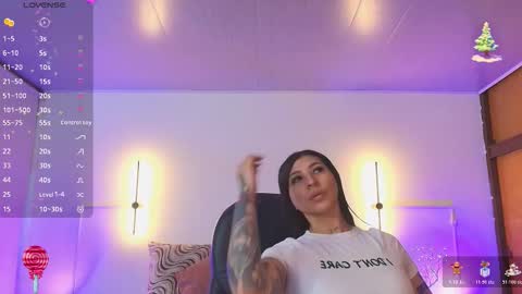 Snapshot of _gaby1 chatting on November 28, 2025, 11:35 am Juliana Gaby Kloe online show from November 28, 2025, 11:35 am