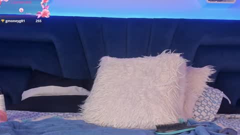 Snapshot of _giarose chatting on January 14, 2025, 9:09 pm Gia Rose online show from January 14, 2025, 9:09 pm