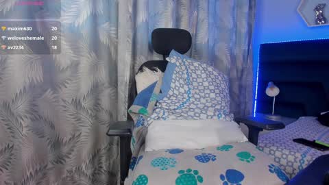 Snapshot of _giarose chatting on January 27, 2025, 10:06 pm Gia Rose online show from January 27, 2025, 10:06 pm