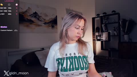 Rina online show from January 11, 2025, 2:41 am