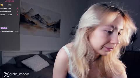 Rina online show from February 22, 2025, 7:36 pm