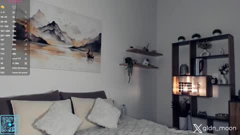 Rina online show from October 14, 2025, 11:05 pm