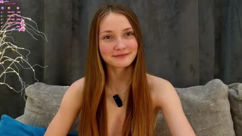 Milly online show from February 19, 2025, 1:29 am