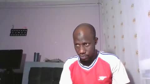 Snapshot of _hairlyboy chatting on October 22, 2025, 12:05 pm _hairlyboy online show from October 22, 2025, 12:05 pm