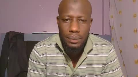 Snapshot of _hairlyboy chatting on October 25, 2025, 12:51 am _hairlyboy online show from October 25, 2025, 12:51 am