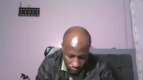 Snapshot of _hairlyboy chatting on November 13, 2025, 3:11 pm _hairlyboy online show from November 13, 2025, 3:11 pm