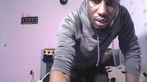 Snapshot of _hairlyboy chatting on November 18, 2025, 7:02 am _hairlyboy online show from November 18, 2025, 7:02 am