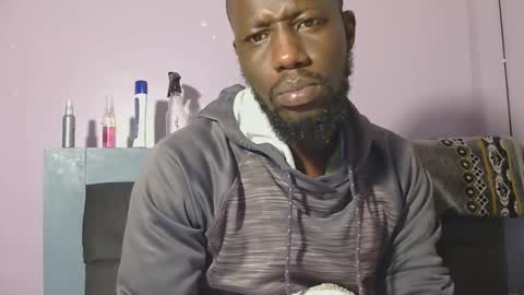 Snapshot of _hairlyboy chatting on December 14, 2025, 5:13 am _hairlyboy online show from December 14, 2025, 5:13 am