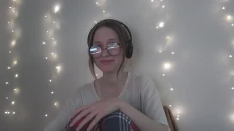 Hannaolotl online show from December 5, 2025, 10:13 am