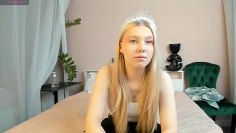 Daisy online show from November 11, 2025, 6:57 am