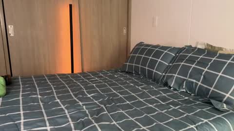 Snapshot of _irene97 chatting on February 28, 2025, 1:47 am Irene online show from February 28, 2025, 1:47 am