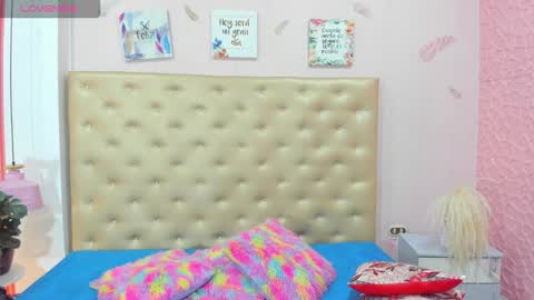 Snapshot of _jade_01 chatting on October 9, 2025, 12:03 pm J A D E online show from October 9, 2025, 12:03 pm