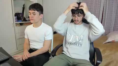 Snapshot of _jamesboy chatting on October 12, 2025, 10:31 pm James online show from October 12, 2025, 10:31 pm