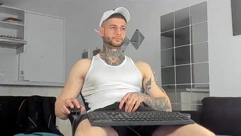 Snapshot of _jamesleandros chatting on December 23, 2024, 3:01 pm jeison online show from December 23, 2024, 3:01 pm