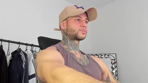 Snapshot of _jamesleandros chatting on October 23, 2025, 4:39 pm jeison online show from October 23, 2025, 4:39 pm